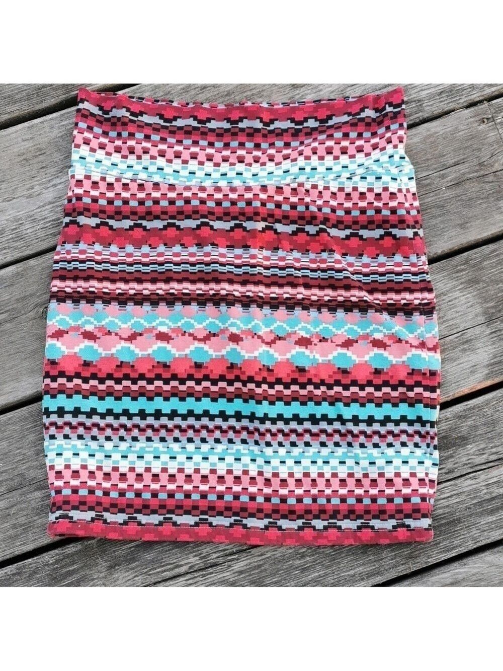 Forever 21 skirt. Size Medium.
